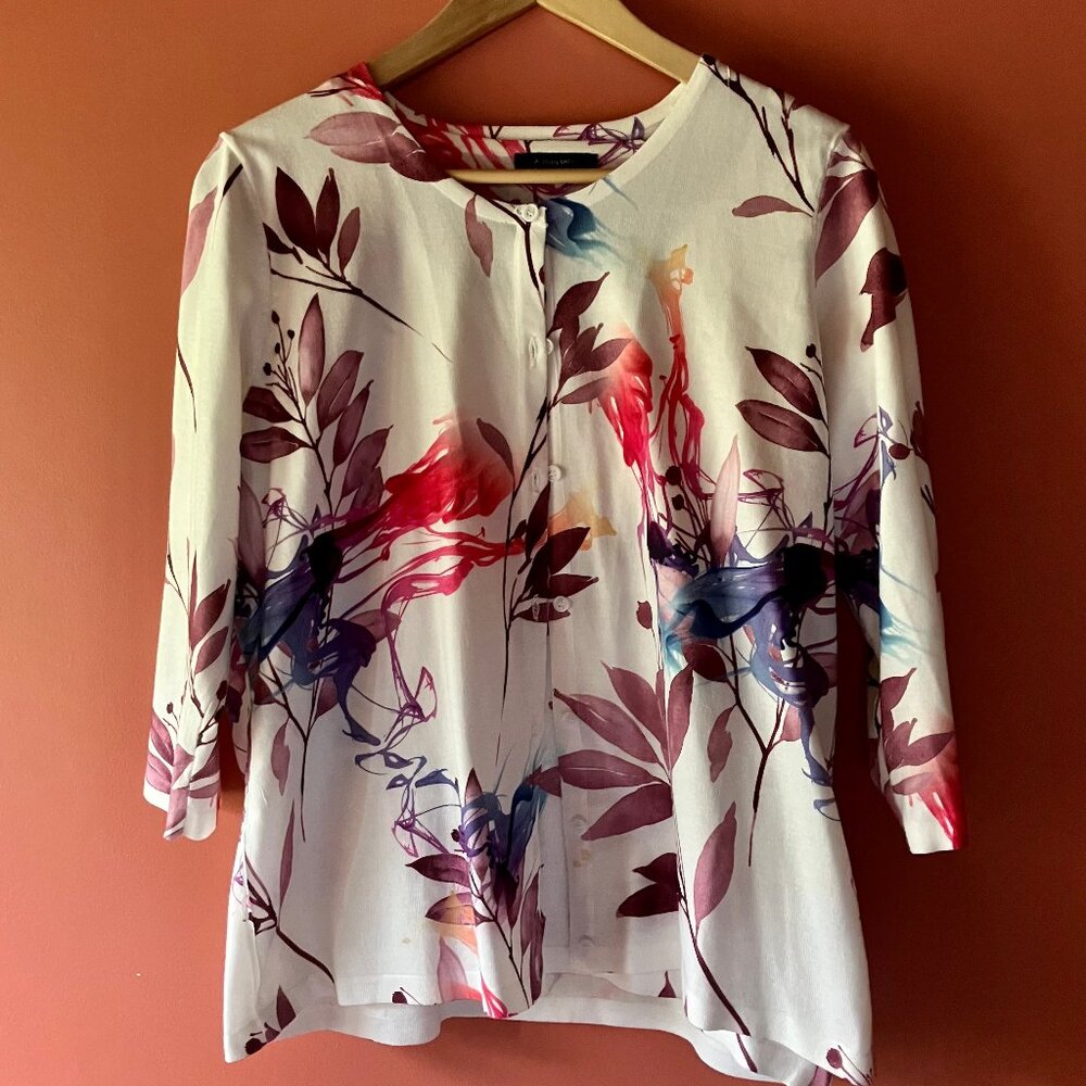 Summery tee and sweater set